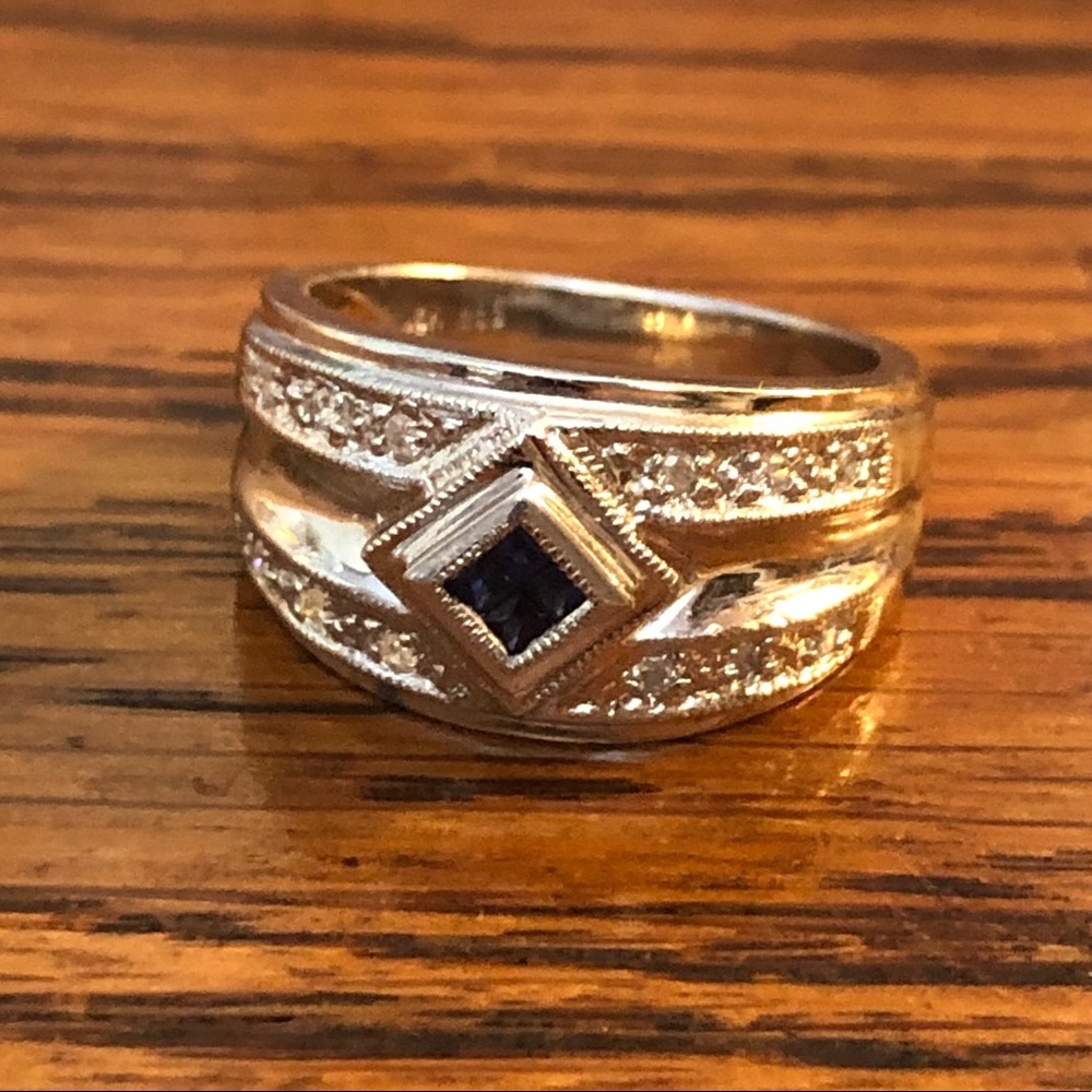 14k White Gold Sapphire and Diamond Ring